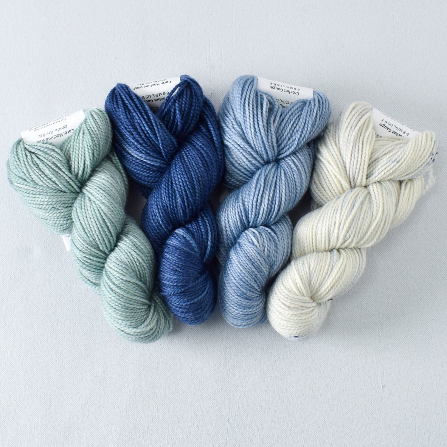 Lot of 8 blue skies selling yummy yarn