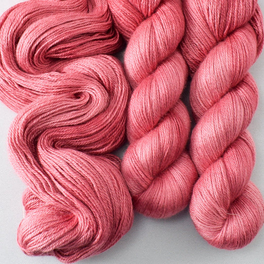 Bearberry - Miss Babs Holston yarn