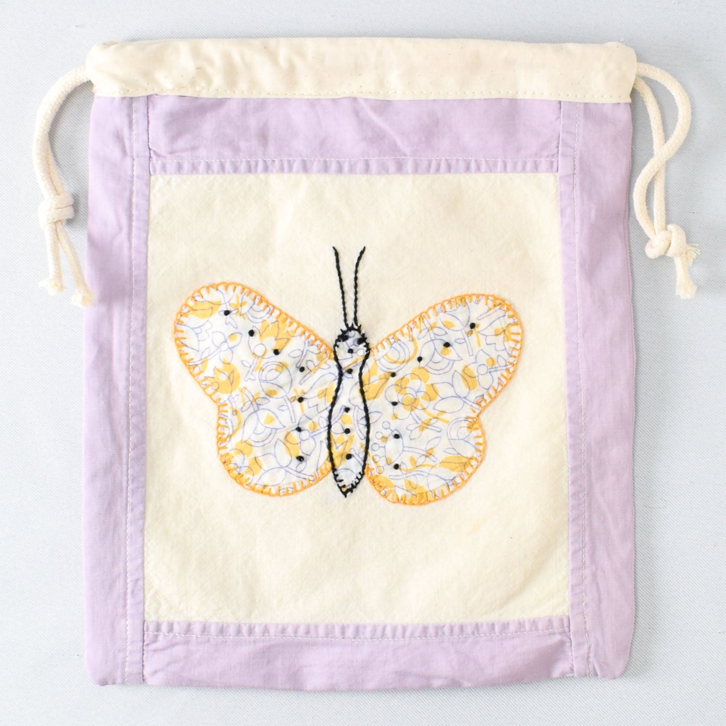 Butterfly Drawstring Pouch with Mountain Meadow yarn - BB004