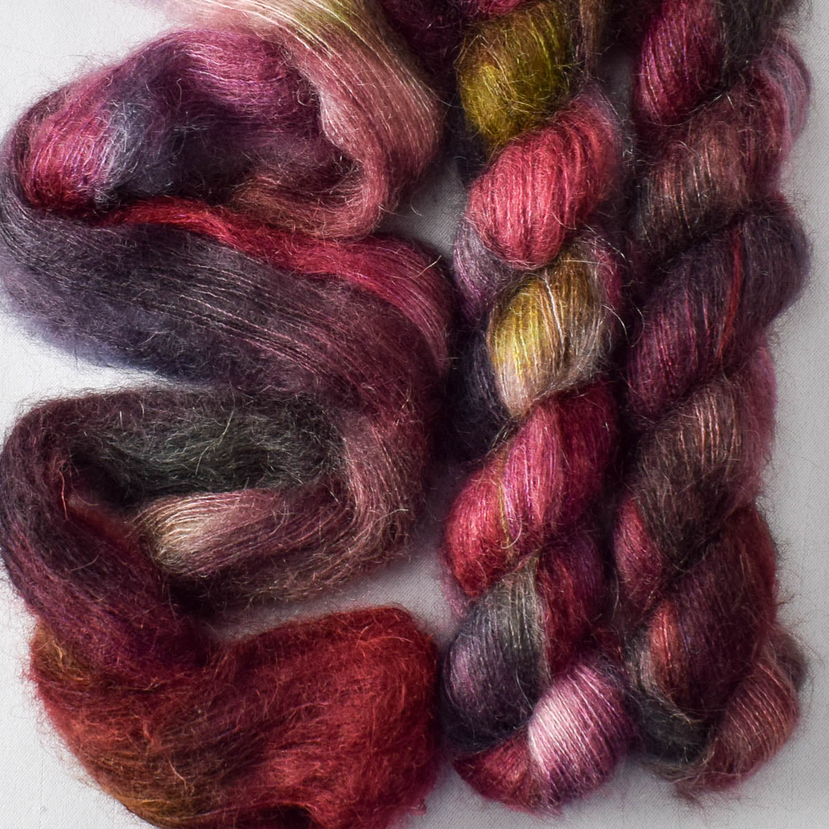 Land of the Sky - Miss Babs Moonglow yarn