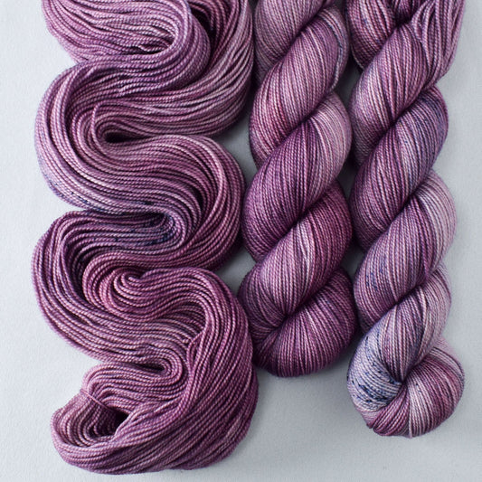 Particles - Miss Babs Yummy 2-Ply yarn