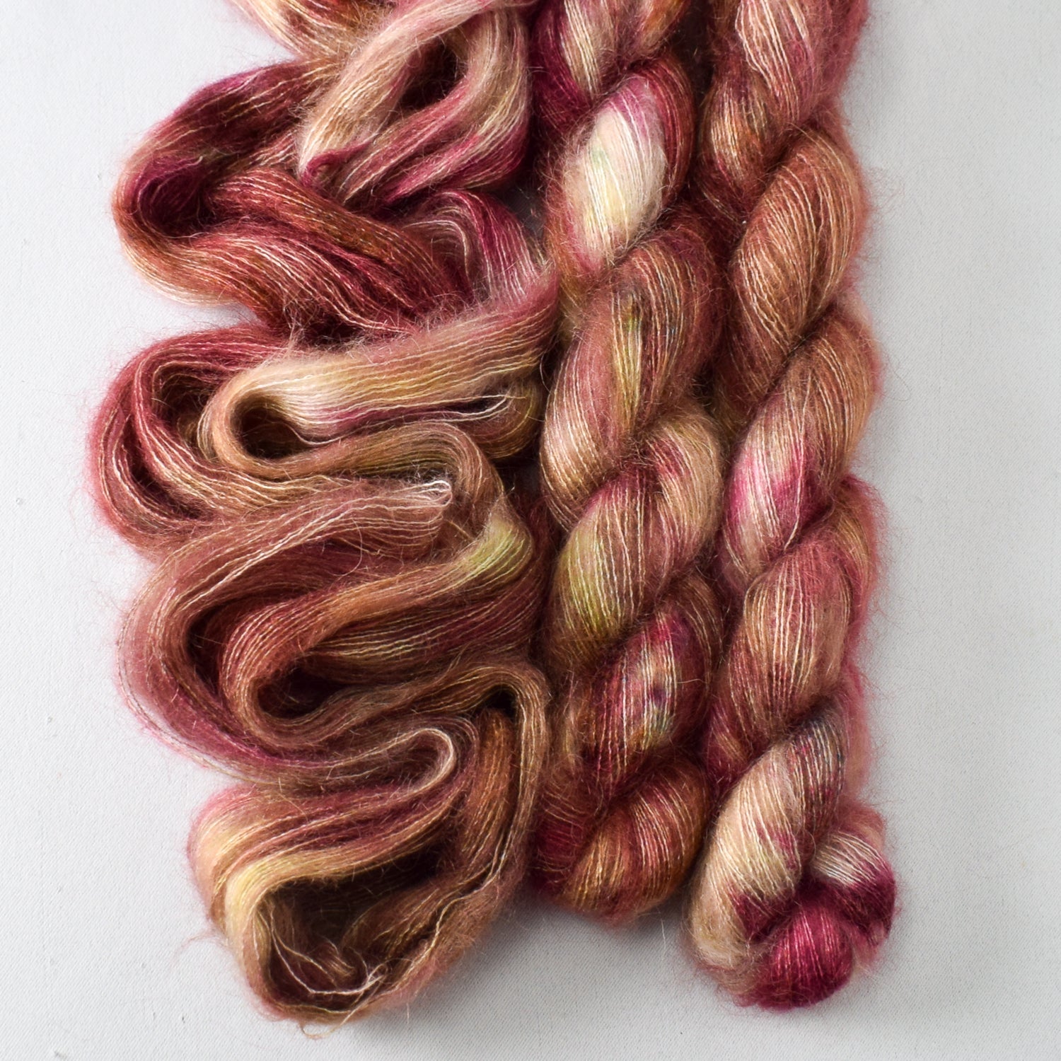 Sakura - Miss Babs Moonglow yarn