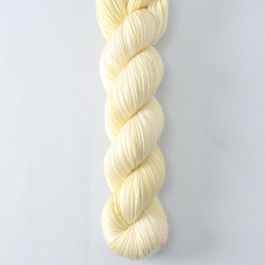 Sandy - Miss Babs Yummy 2-Ply yarn