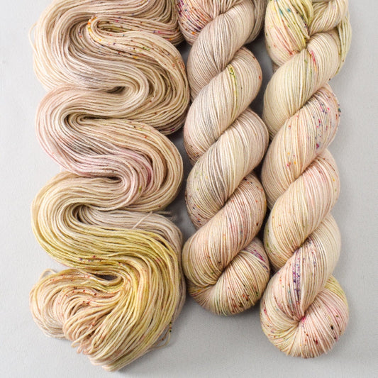 Sparkling Sand - Miss Babs Katahdin 437 yarn