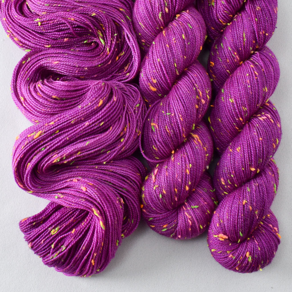 Violaceous - Miss Babs Neon Tweed yarn