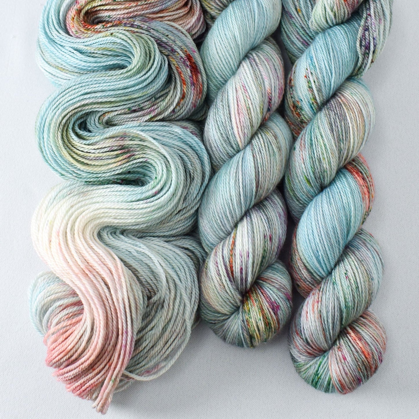 Zephyr - Miss Babs Caroline yarn