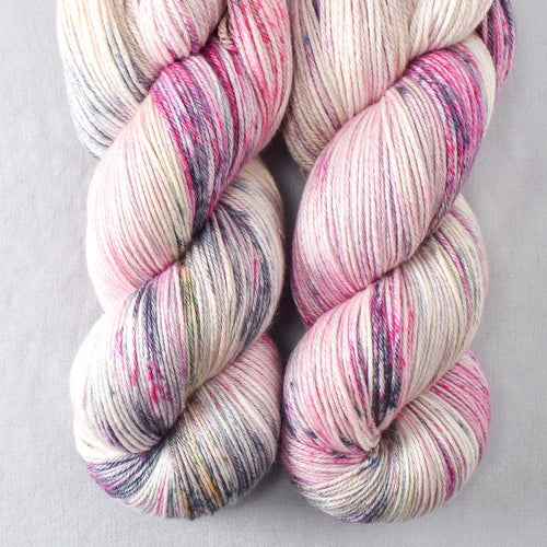 Apple Season - Rhinebeck 2020 - Miss Babs Big Silk yarn