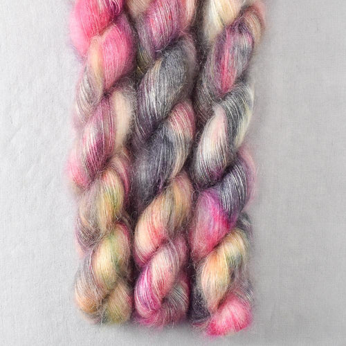 Apple Season - Rhinebeck 2020 - Miss Babs Moonglow yarn