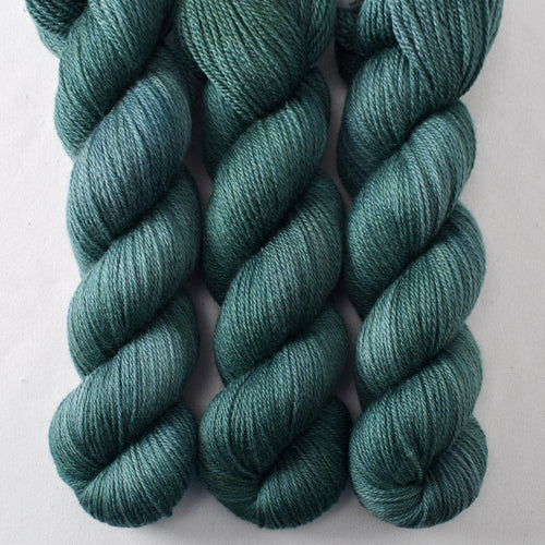 Blackwatch - Miss Babs Killington 350 yarn