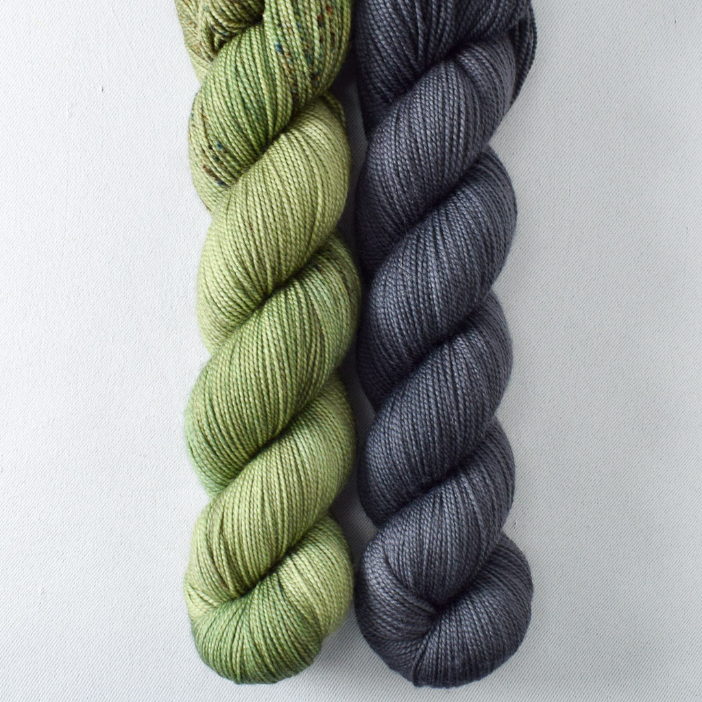 Coal, Peace Lily - Miss Babs 2-Ply Duo