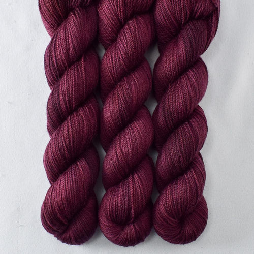 Cordovan - Miss Babs Caroline yarn