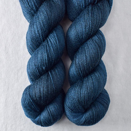 Dark Perseus - Miss Babs Yearning yarn