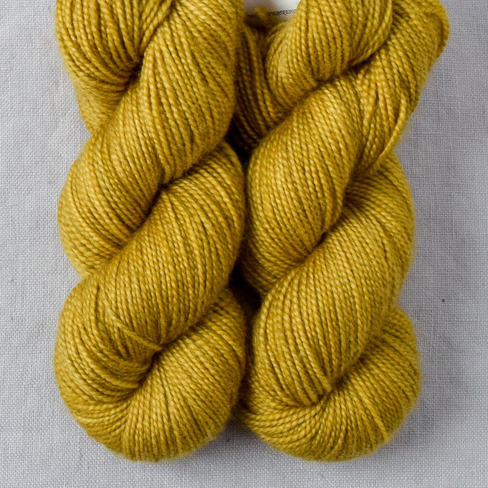 Isfahan - Miss Babs 2-Ply Toes yarn