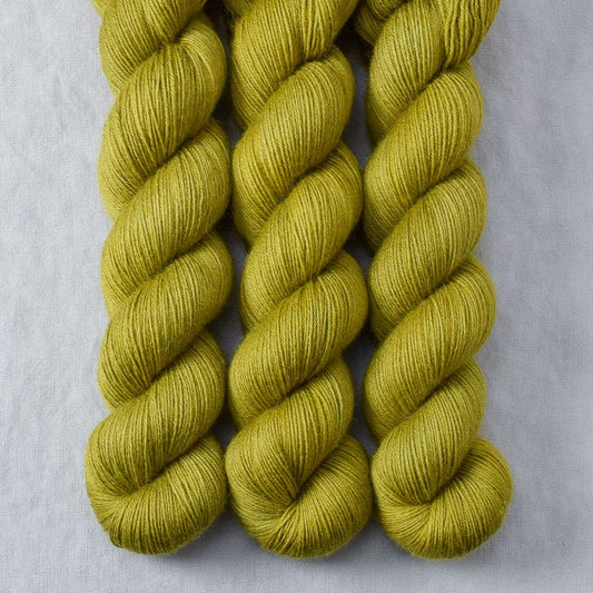 Kaffir Lime - Miss Babs Katahdin 437 yarn