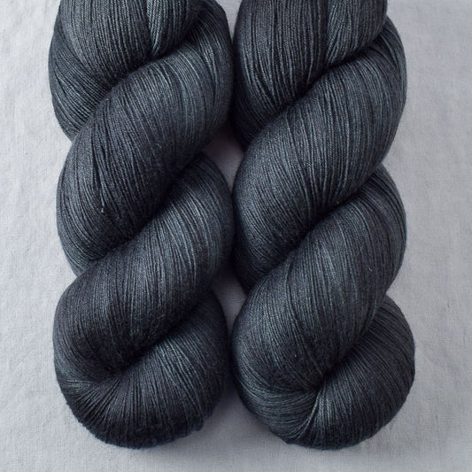 Lead - Miss Babs Katahdin yarn