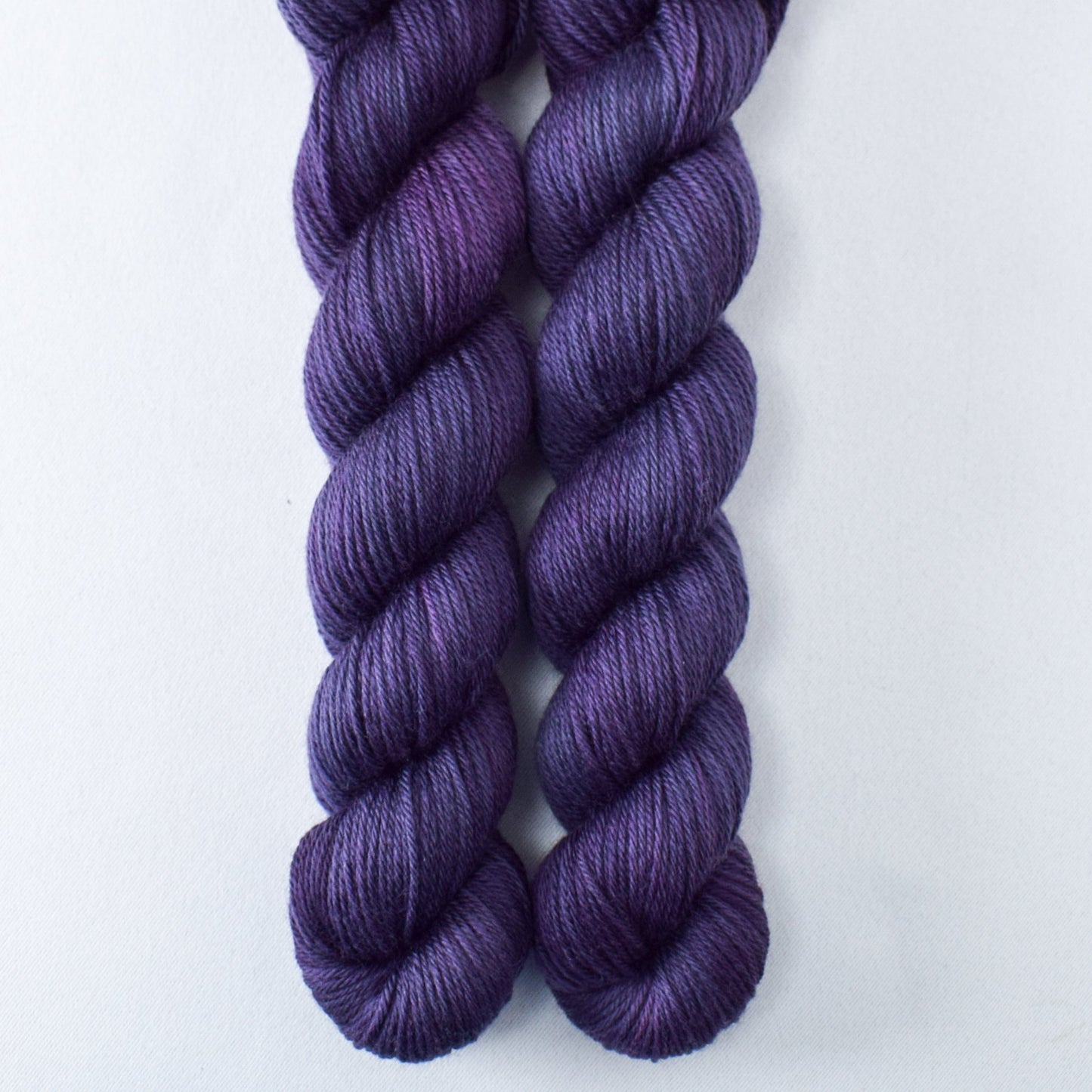 Muscadine Grapes - Miss Babs Yowza Mini yarn