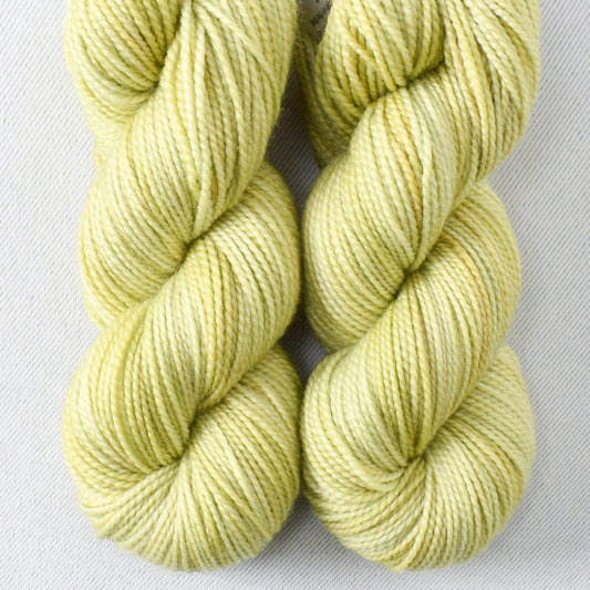 Olive Rush - Miss Babs 2-Ply Toes yarn