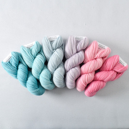 DRAGON'S WINE Color Gradient Yarn Set of 4 skeins of 100% Organic