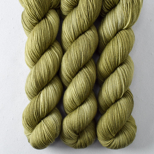 Poplar - Miss Babs Yummy 2-Ply yarn