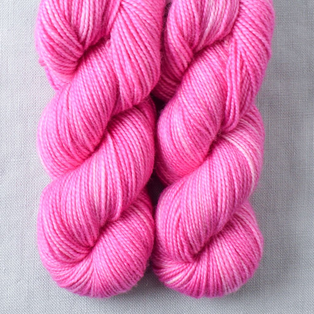 Ruchbah - Miss Babs 2-Ply Toes yarn