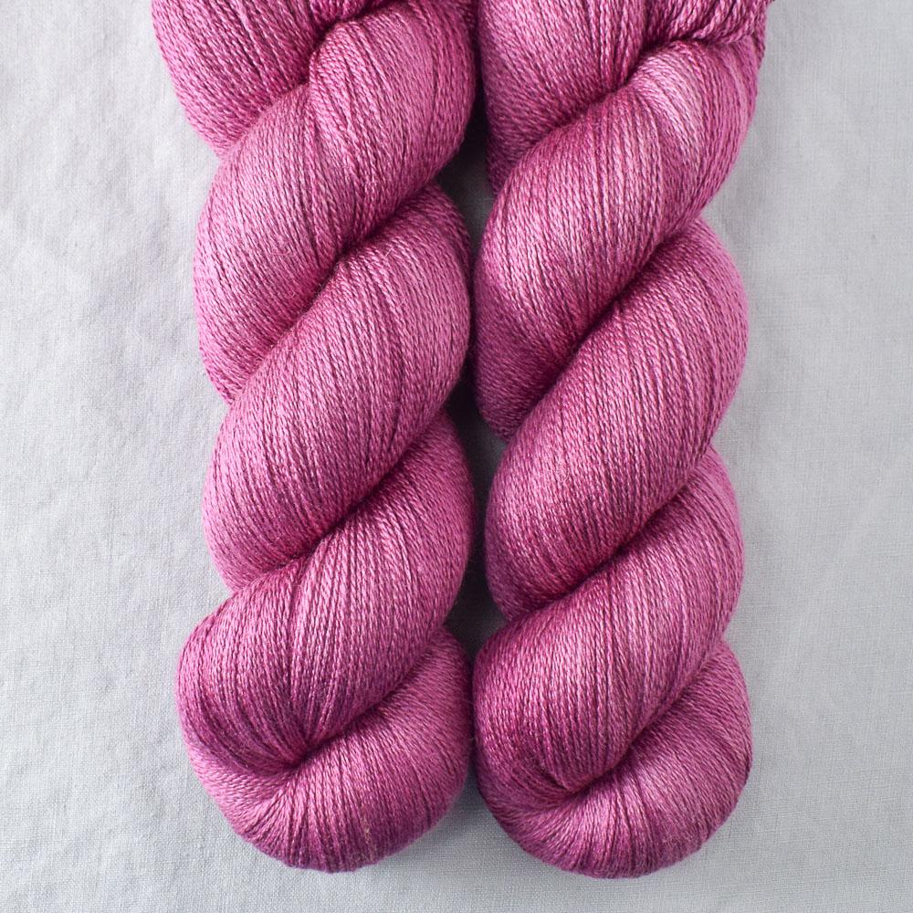 Shiso - Miss Babs Yearning yarn