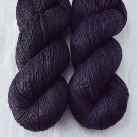 Starling - Miss Babs Yowza yarn