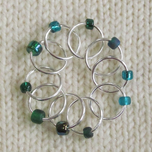 Babs' Favorite Stitch Markers - Dark green