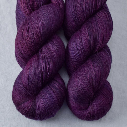 Sugilite - Miss Babs Katahdin yarn