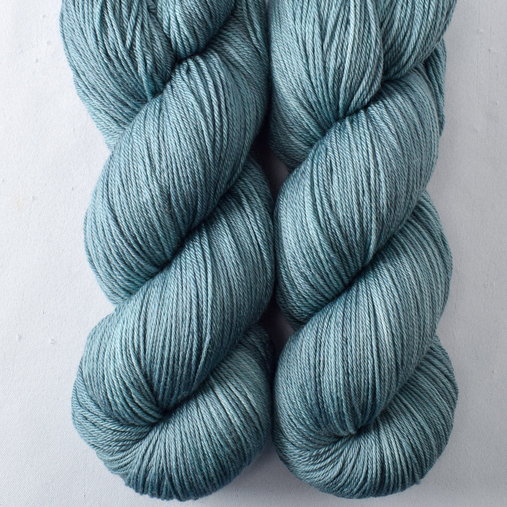 Watery Tart - Miss Babs Yowza yarn